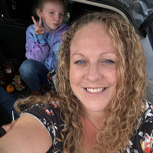 Meet your Posher, Amie